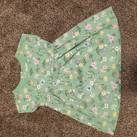 BUNDLE OF 4 DRESSES - Picture 6 of 14